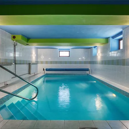 Hotel Stara Posta 3*