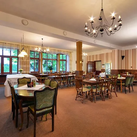 Otel Stara Posta 3*