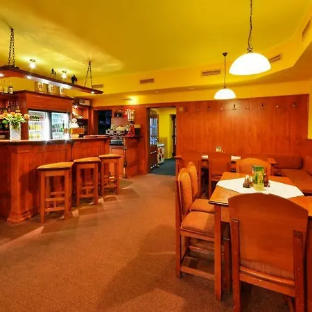 Stara Posta Hotell 3*